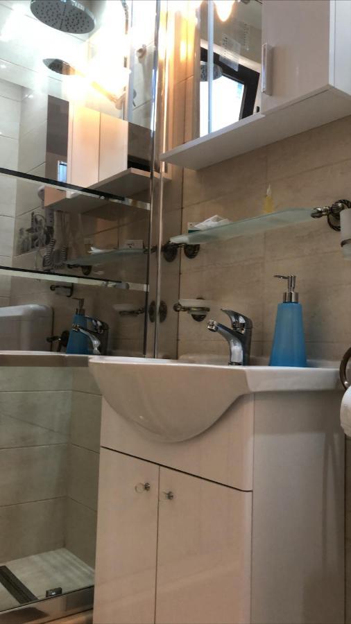 Laguna Albastra Residence เปียตราเนียมซ์ ภายนอก รูปภาพ